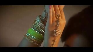 ঝুমকা ঝুলে কানে হাই বাংলা গান