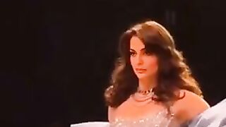 Tu cheez bari hai masat mast