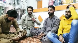 Doston_k_sath_Mazak__Funny_jokes_%23waqasalirana_%23funny_%23comedy_%23punjabi(360p).