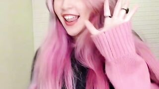 Hola?? Dance Beautiful Girl dance