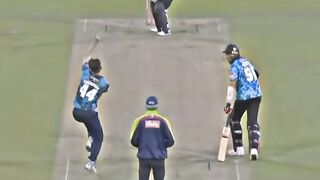 Rashid Khan hit stylish six.// Rashid Khan is on fire