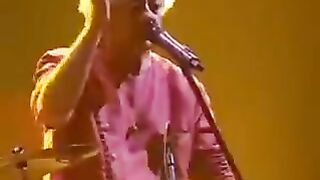 Amazing Lyrics and Flute Tune