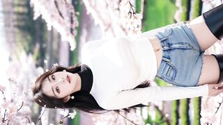 Gorgeous Women Fashion AI Lookbook