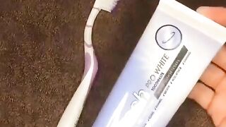 Optifresh pro white toothpaste