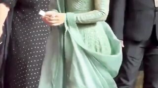 Rashmika Mandanna at the premiere of movie Heeramandi #rashmikamandanna #short #shorts #trending #viral #bollywood #viralshorts