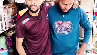 Batao sab se zada important konsi cheez hai bathroom main_???? Salman Numan❤️ #shorts