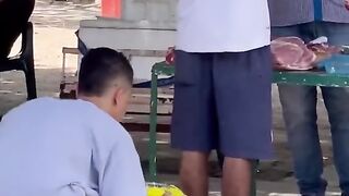 Pegadinha da bota de tinta kkkkk