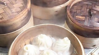Good food to eat in your stomach, lovely people to keep in your heart #healing food #who understands how good this bite can be