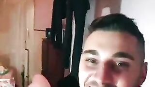 Begam ke mohbat funny video ????????