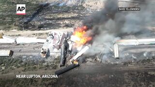 Freight train derailment, fire forces Interstate 40 closure near Arizona-New Mexico line.