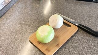 КАК ВКУСНО ПОЖАРИТЬ ЛУК 5 РЕЦЕПТОВ ЖАРЕНОГО ЛУКА