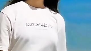 Divya Bharti dewana Main tera dewana