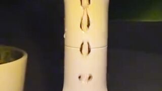 Anti-Gravity Humidifier