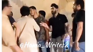 Larki ne larahi khatam kar di ????????????