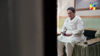 Shukat Aaj Tumhare Bete Ki Mangni Hai..! #adnanrazamir #ameemasaleem - Tum Mere Kya Ho - HUM TV.