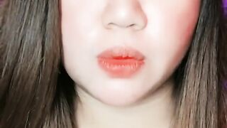 Goyang meme sedih