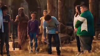 क्या बंजर जमीन में फिर से जान आएगी - Wonder Woman