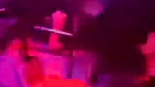 Силовики ворвались на концерт "Коррозии металла".