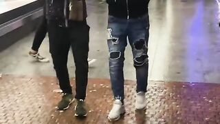 مغربي أدهش ألأوربيين برقصته العجيبة