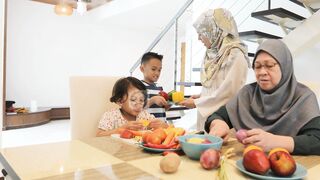 تفسيرالحديث الشريف | بر الوالدين #القرآن_السنة #حديث_النبي