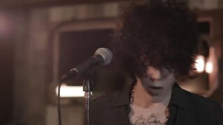 LP - Lost On You (Live)