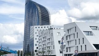 “City Highlights: Exploring Luik »