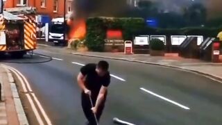 Accessing an underground fire hydrant in the UK