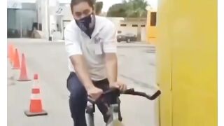 Trainee Mexico City bus drivers gain a firsthand understanding of the cyclist's perspective