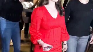 Kareena, Suhana, Athiya and Sara Tendulkar Spotted in Town and Airport