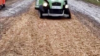 a dancing car
