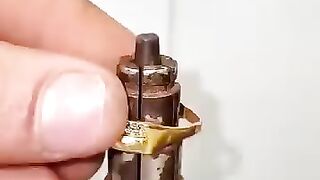 هكذ تصنع الجواهر الذهب