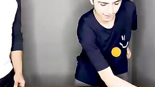 جرب هذه اللعبة معى العائلة