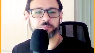 #Shorts Connected Speech Lesson with #SelenaGomez