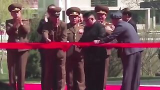 КИМ ЧЕН ИР МОЖЕ БИ Е МЪРТЪВ