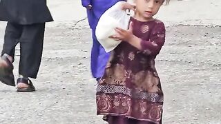 Cute baby ????????????