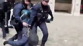 French Police Evict Pro-Palestine Students  Sorbonne University in Paris by the police.