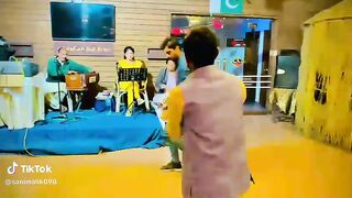 A  boy dance in a party ????
