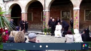 Pope visits women's prison during trip to Venice.
