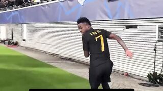 Why don't footballers step on club's logos_