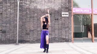 Indian Girl Noor Afshan Dance