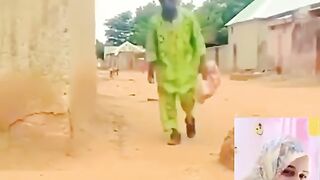 Murghi ke sath log ???? ????????