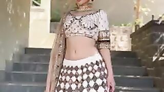 Bast song and dance and beautifully dares