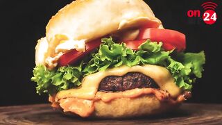 Incredible_Top_10_Most_Popular_American_USA_Foods____USA_Street_Foods___Traditional_American_Cuisine(480p).
