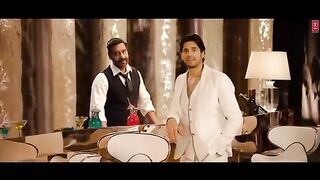 Manike song nora fatehi hot