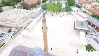 BEAUTIFUL MASJID