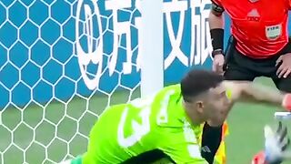 Martinez save and Montiel scores_ The moment Argentina became WORLD CHAMPIONS_