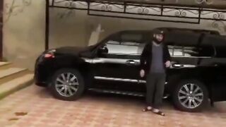 Вам немного шутки