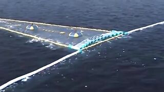 ЕДНА ИДЕЯ ЗА ПОЧИСТВАНЕ НА ОКЕАНСКИТЕ ПРОСТОРИ ОТ ЗАМЪРСЯВАНЕТО
