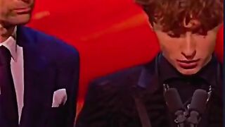 Celebrity terbaik dan memenangkan a words