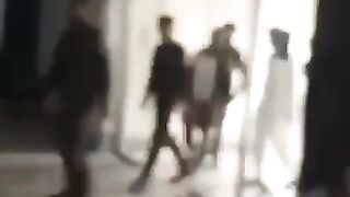 پولیس  پریس کلب میں داخل ہو کر پریس کانفرنس کرنے والوں کو گرفتار کرنے آپہنچی